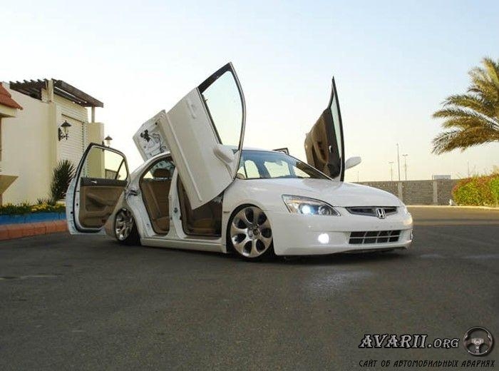 Купить авто рено логан